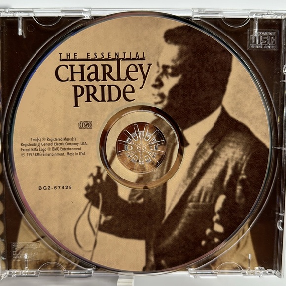 The Essential Charley Pride on CD - Picture 4 of 5